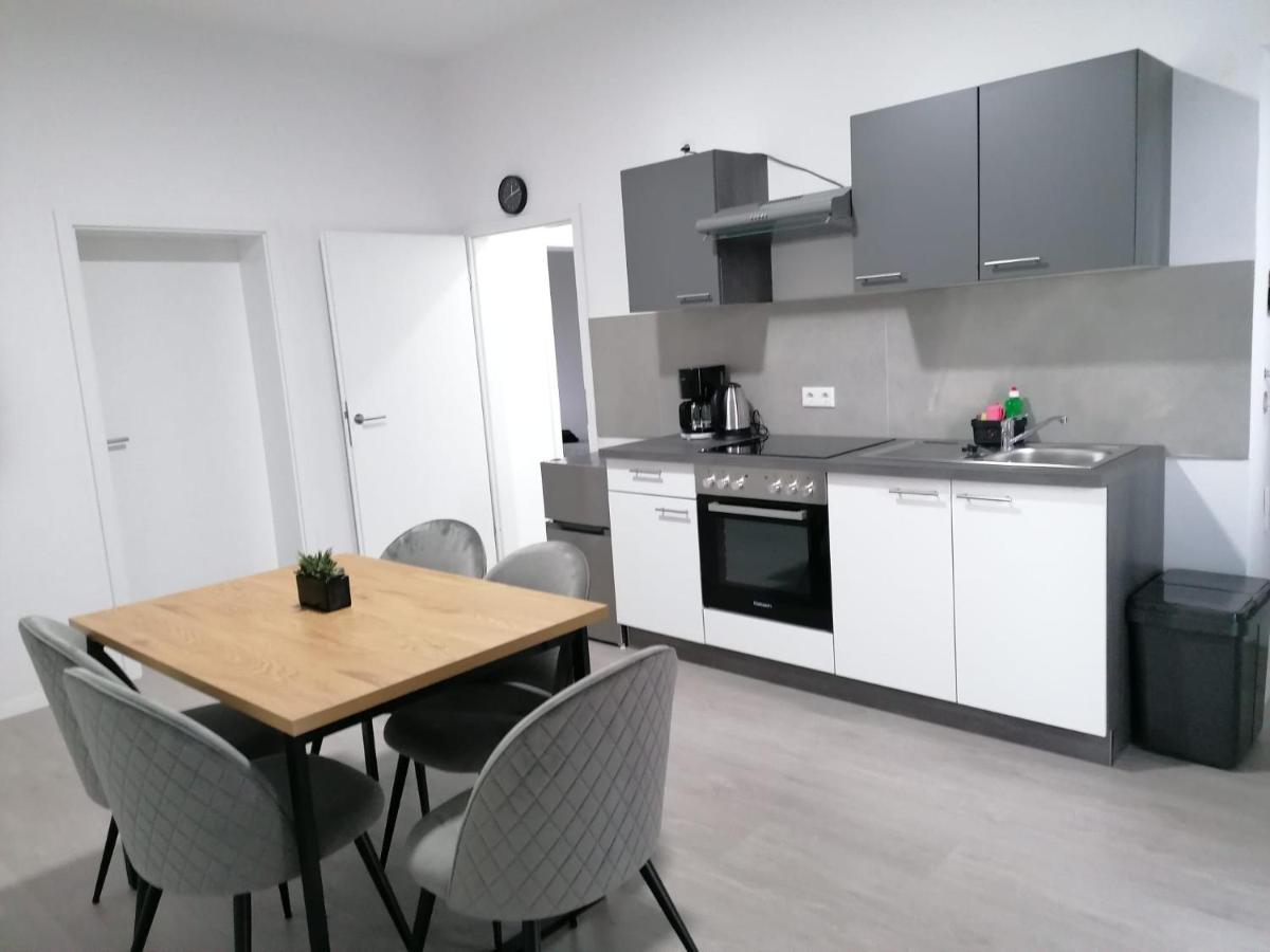 Estrella24 Living Rooms Tokio 헤르네 외부 사진