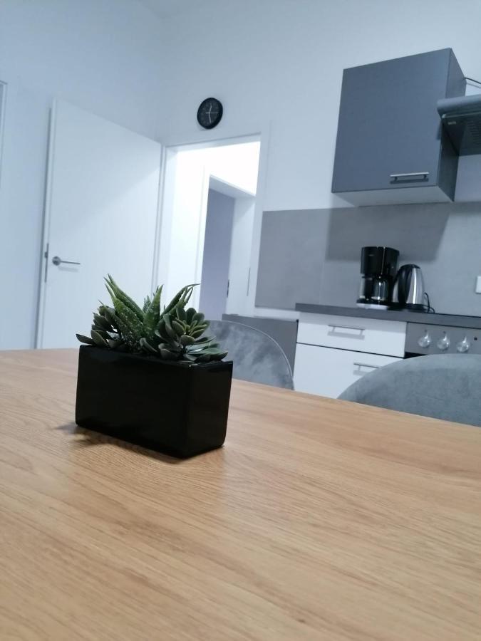 Estrella24 Living Rooms Tokio 헤르네 외부 사진
