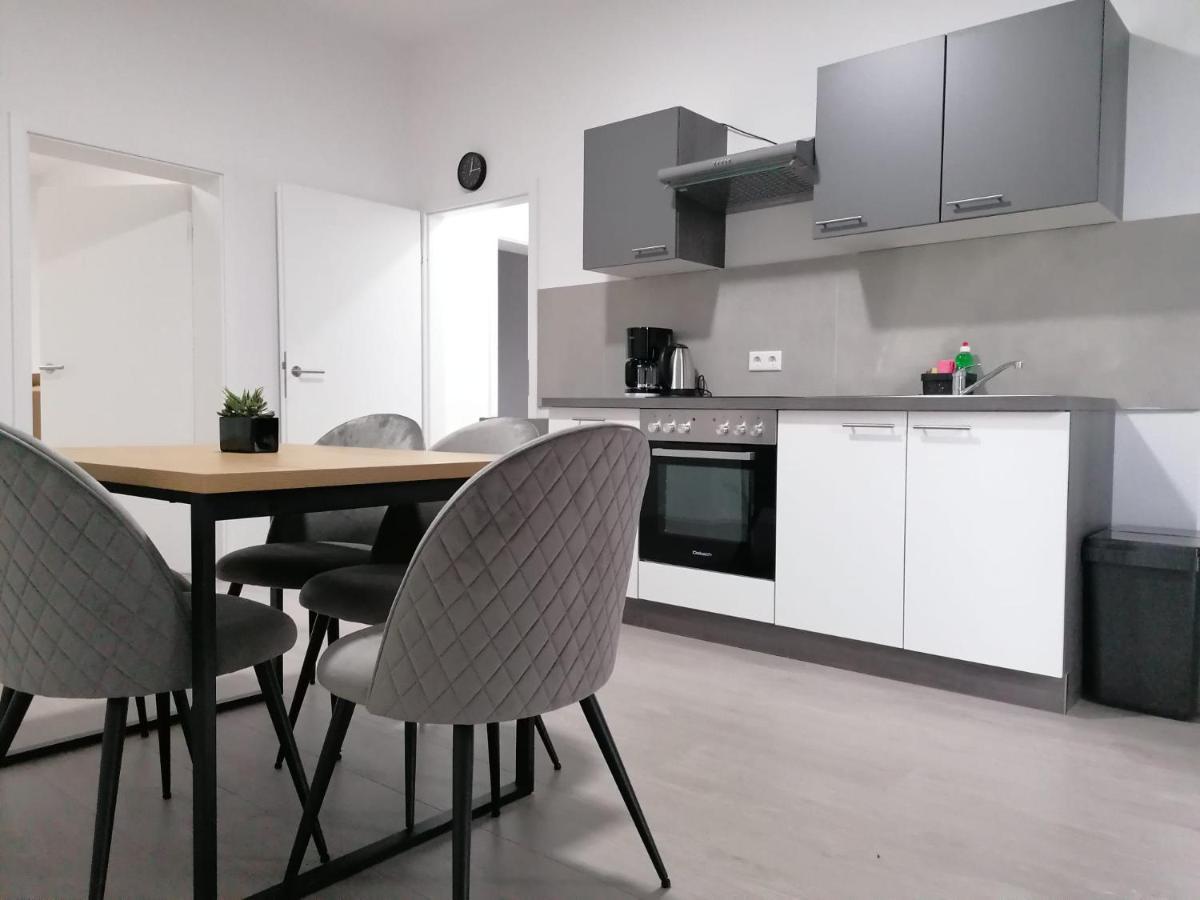Estrella24 Living Rooms Tokio 헤르네 외부 사진